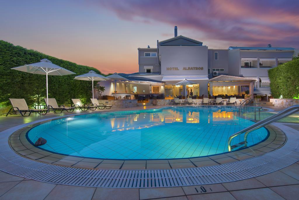 Albatros Hotel Sivota  Exterior photo