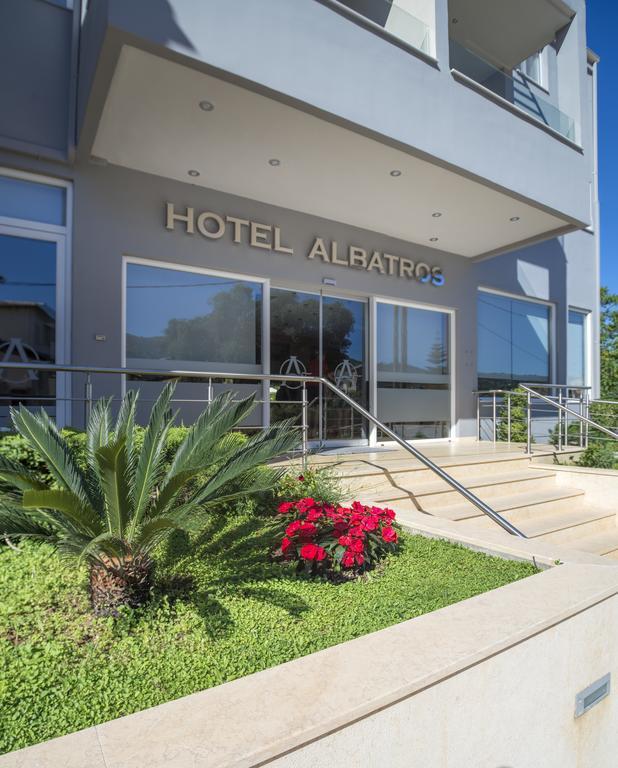 Albatros Hotel Sivota  Exterior photo